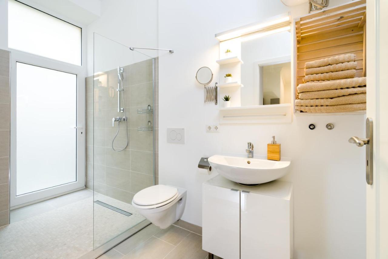 The Lohmeyerstr Hh, 2 Bed Rooms Up To 5 People برلين المظهر الخارجي الصورة